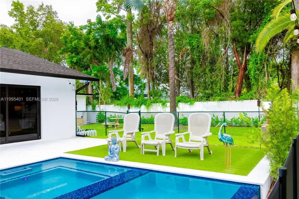 $1,600,000 | 18840 Southwest 218th Street, Miami, FL 33170