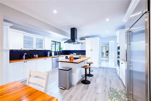 $1,600,000 | 18840 Southwest 218th Street, Miami, FL 33170