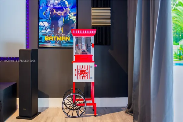 $1,600,000 | 18840 Southwest 218th Street, Miami, FL 33170