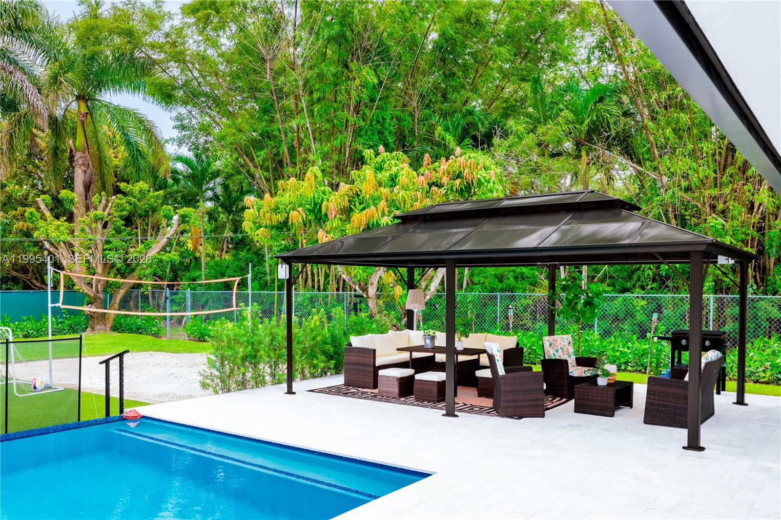 18840 Southwest 218th Street Miami, FL 33170 - Photo 10 of 99