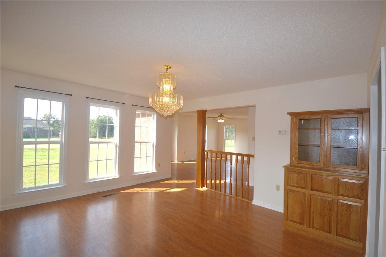24 Phillips Road Brighton, TN 38011 - Photo 4 of 23 Dining Room looking into formal Living Room