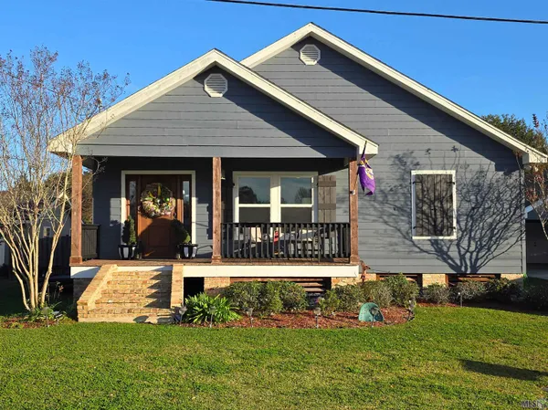 $223,500 | 255 West 24th Street, Larose, LA 70373