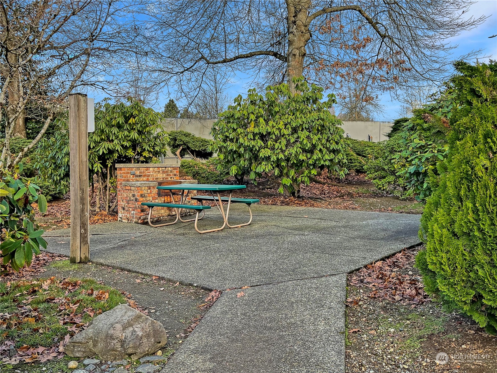 14401 Southeast Petrovitsky Road, Unit D105 Renton, WA 98058 - Photo 23 of 25 a view of a outdoor space