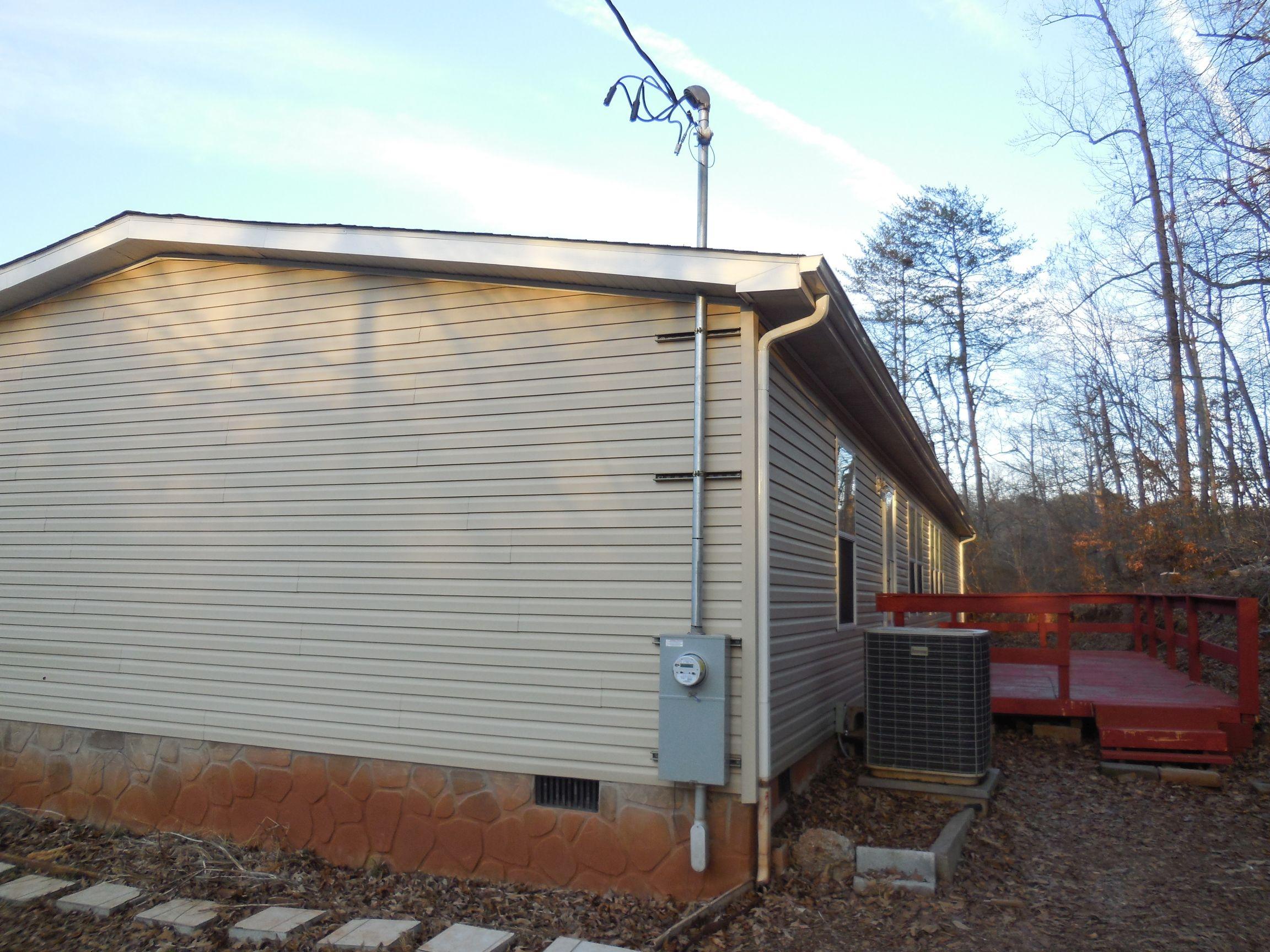 746 Marble Hill Road Greenback, TN 37742 - Photo 20 of 25 DSCN0871
