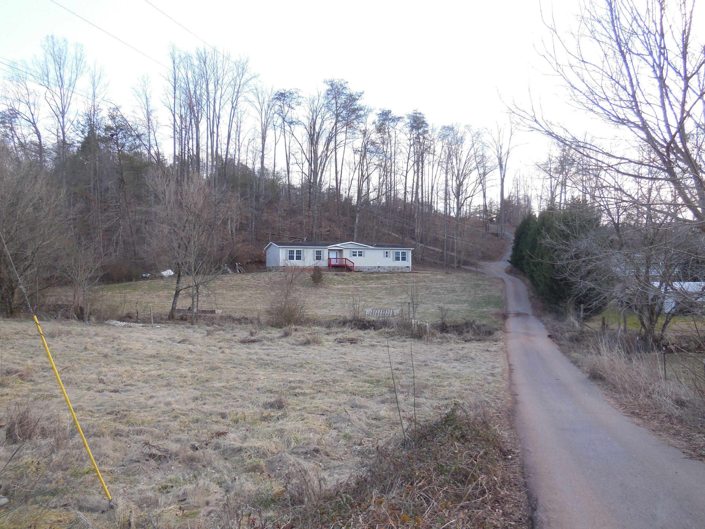 746 Marble Hill Road Greenback, TN 37742 - Photo 24 of 25 DSCN0875