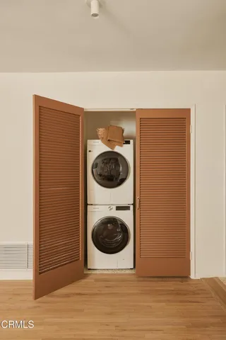 a view of walk in closet