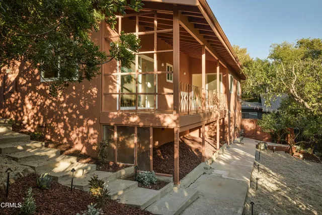 a view of a large building