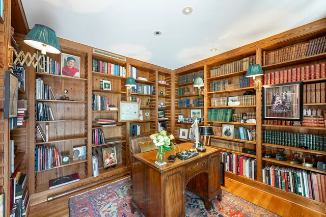 $5,999,000 | 1814 Larchmont Road, Houston, TX 77019