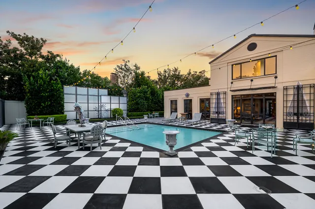 $5,999,000 | 1814 Larchmont Road, Houston, TX 77019