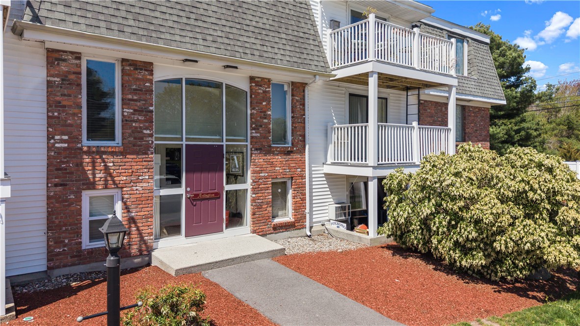 96 Main Street Foxboro, MA 02035 - Photo 2 of 30