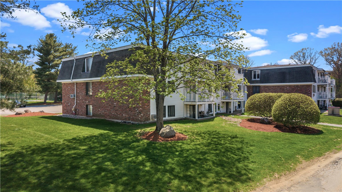 96 Main Street Foxboro, MA 02035 - Photo 25 of 30