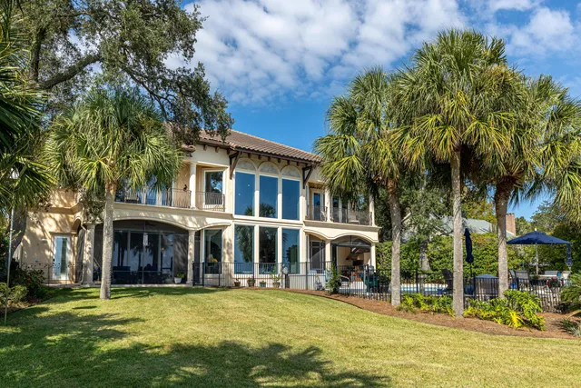 $3,450,000 | 7 Bay Cove Lane, Shalimar, FL 32579