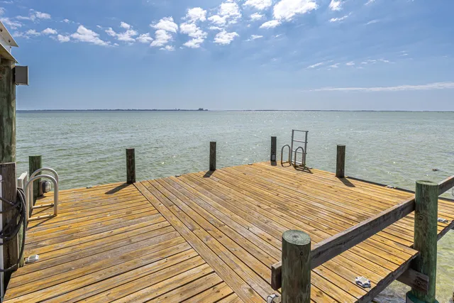 $3,450,000 | 7 Bay Cove Lane, Shalimar, FL 32579