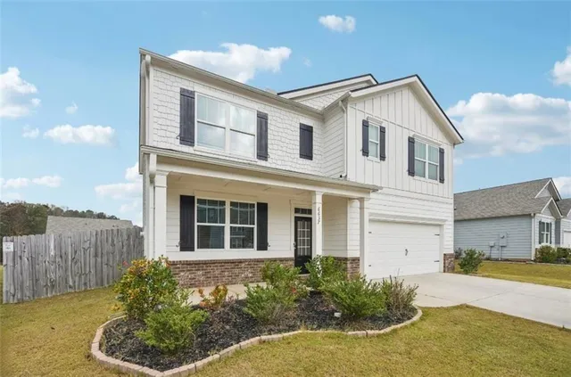 $2,900 | 6637 Bluffview Drive, Douglasville, GA 30134