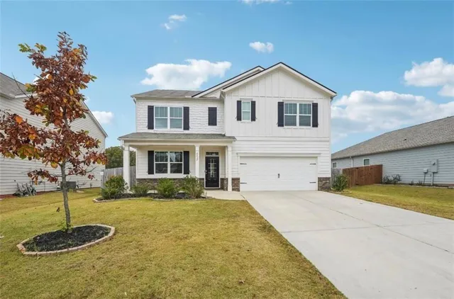 $2,900 | 6637 Bluffview Drive, Douglasville, GA 30134