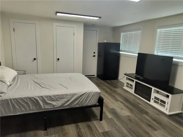 $1,300 | 1800 Stafford Street, Unit B, Gretna, LA 70053