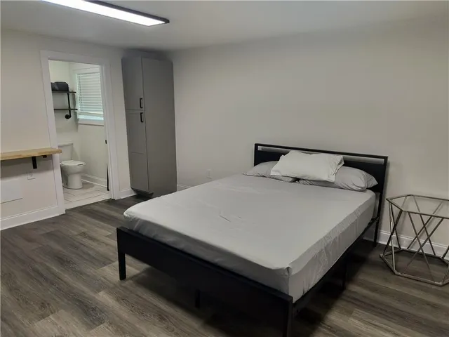 $1,300 | 1800 Stafford Street, Unit B, Gretna, LA 70053