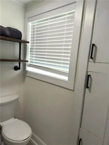 $1,300 | 1800 Stafford Street, Unit B, Gretna, LA 70053