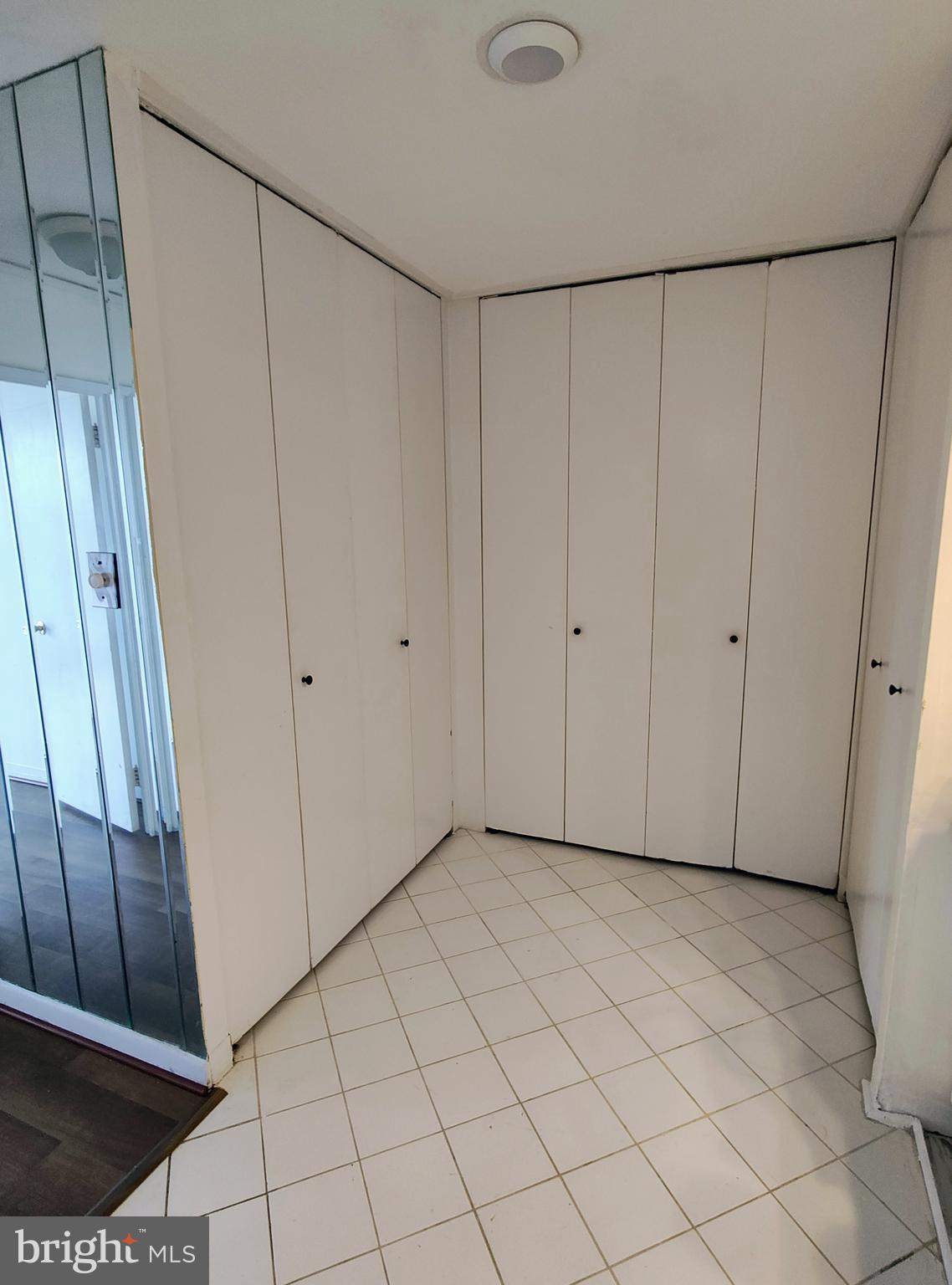 3900 West Ford Road, Unit 10H Philadelphia, PA 19131 - Photo 12 of 13 Gallery Image 12