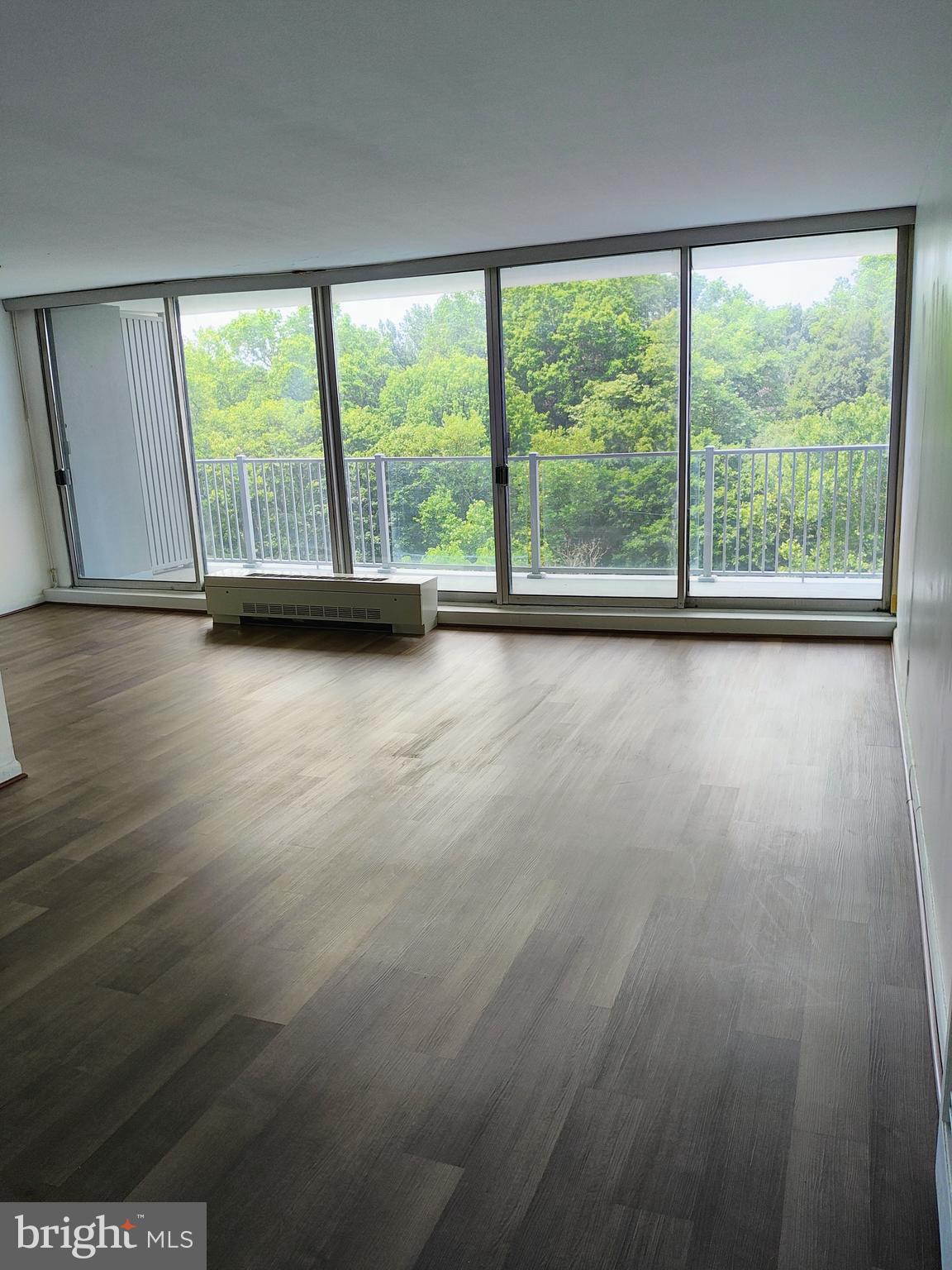 3900 West Ford Road, Unit 10H Philadelphia, PA 19131 - Photo 7 of 13 Gallery Image 7
