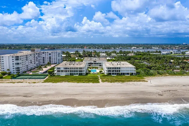 $2,599,000 | 2275 South Ocean Boulevard, Unit 206A, Palm Beach, FL 33480