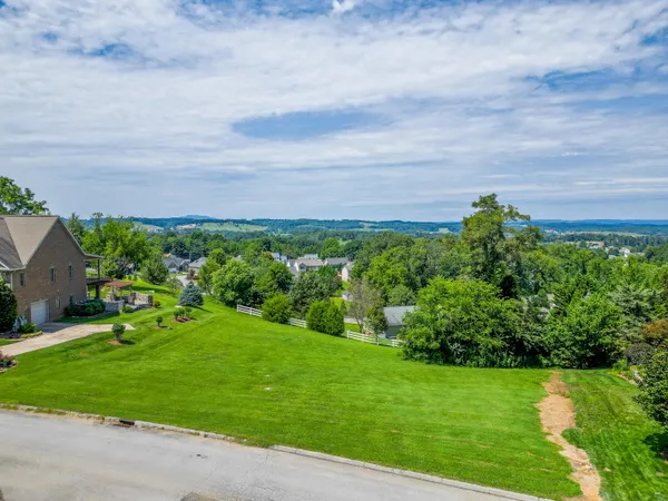 $72,000 | 226 Sunset Ridge Court, Unit 9, Gray, TN 37615