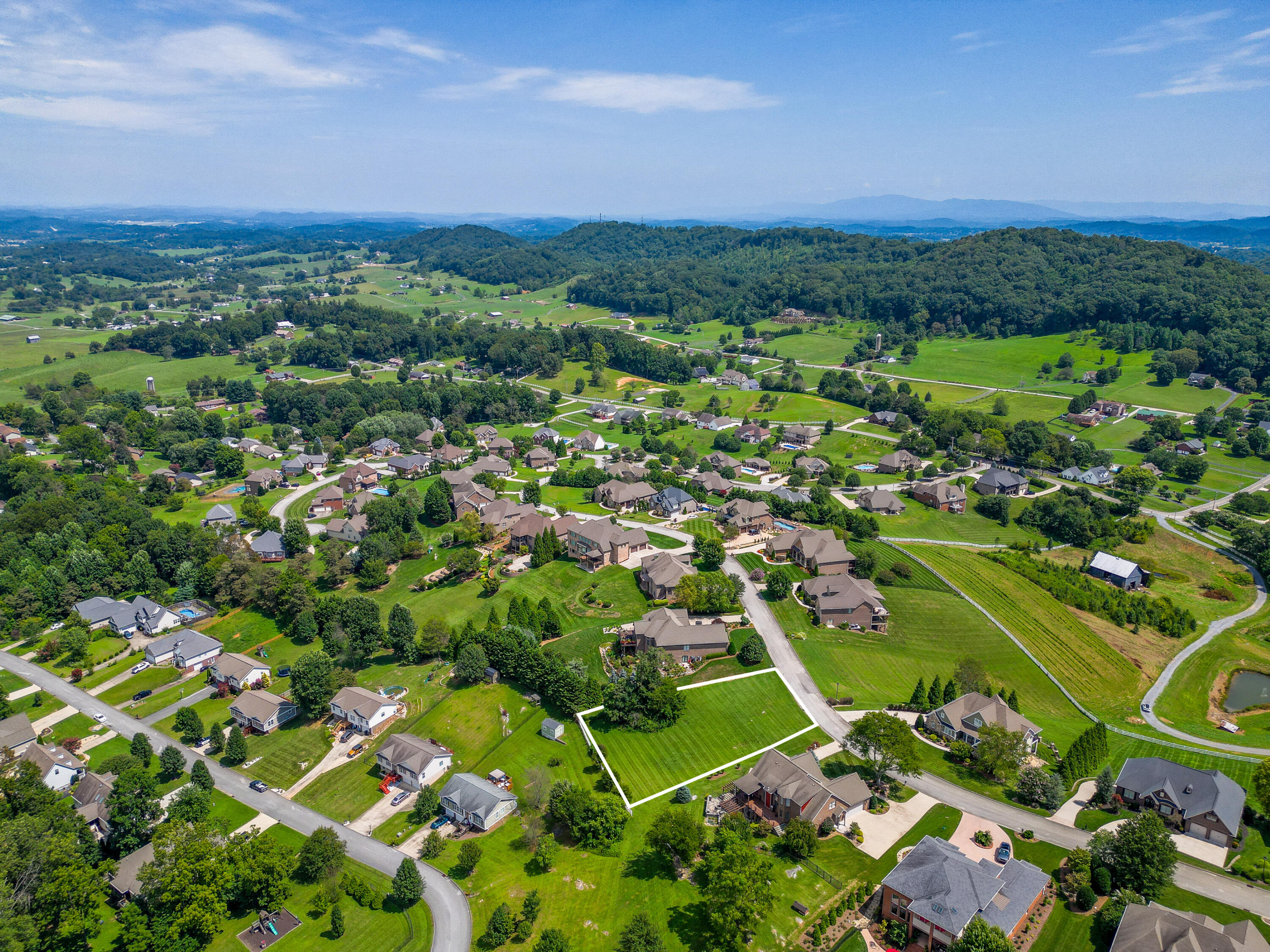 226 Sunset Ridge Court, Unit 9 Gray, TN 37615 - Photo 15 of 16 dji_fly_20230825_112808_185_169307334258