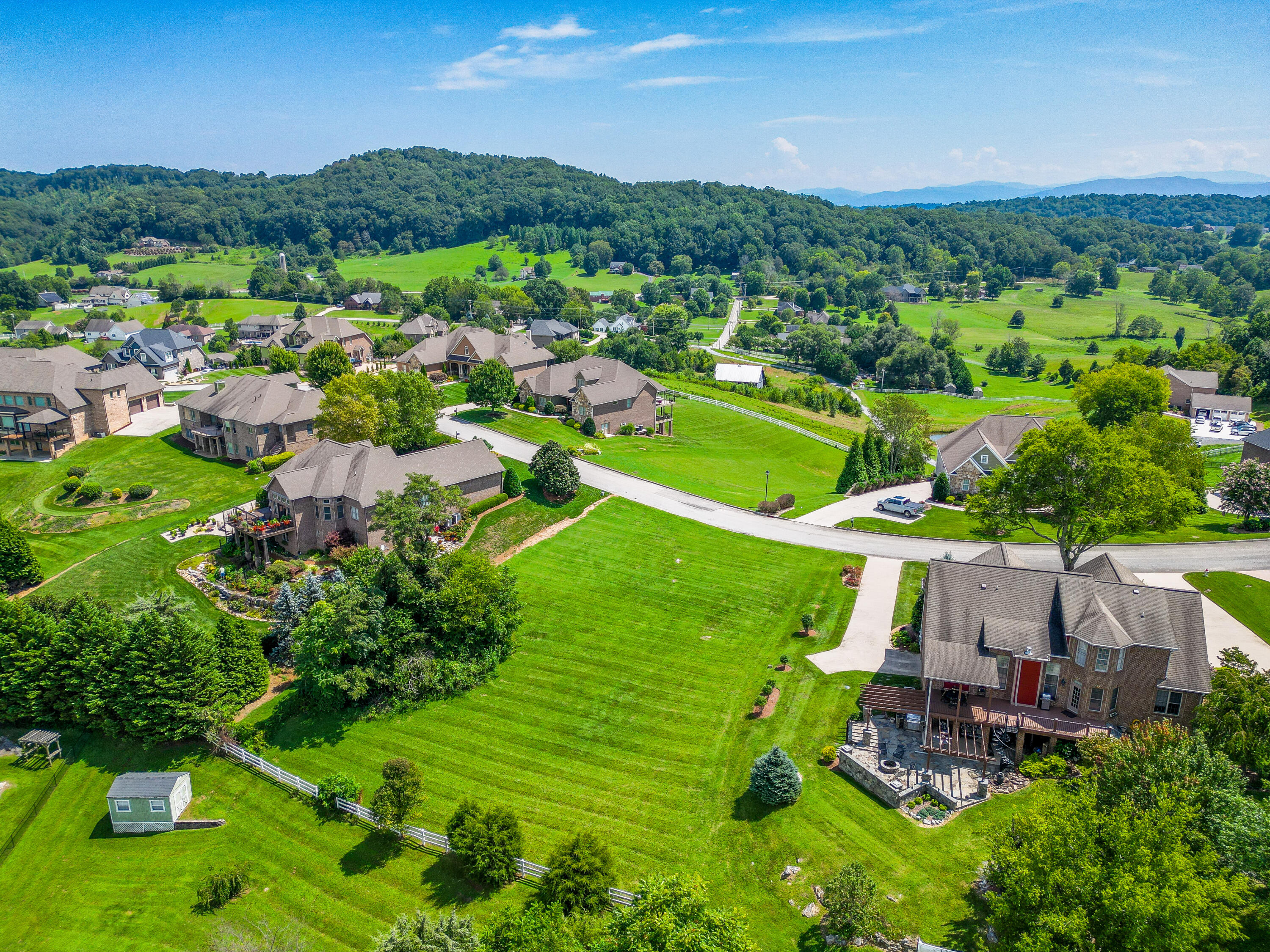 226 Sunset Ridge Court, Unit 9 Gray, TN 37615 - Photo 8 of 16 dji_fly_20230825_112518_150_169307335206