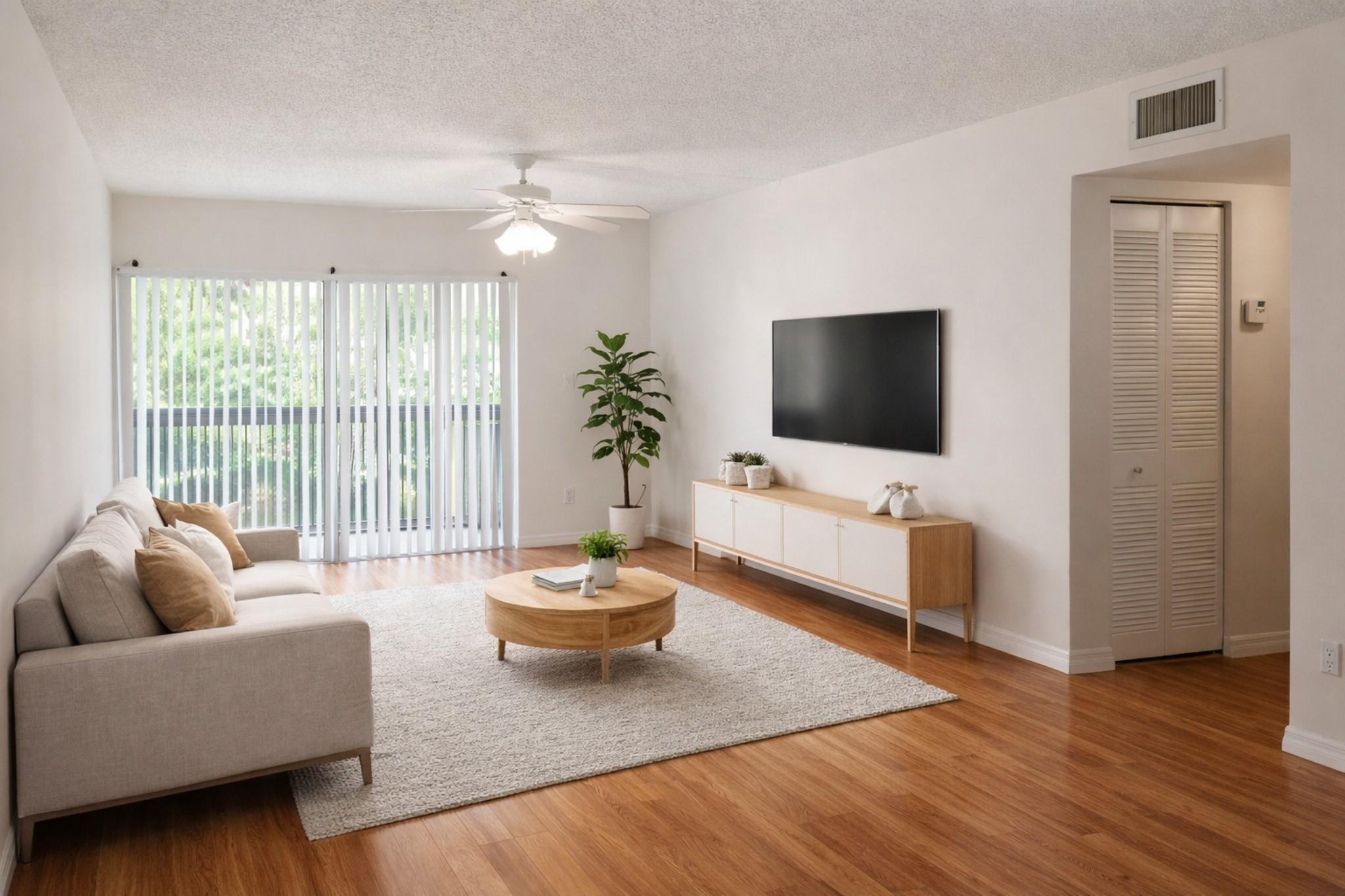 Undisclosed Address Plantation, FL 33324 - Photo 6 of 18 virtually staged