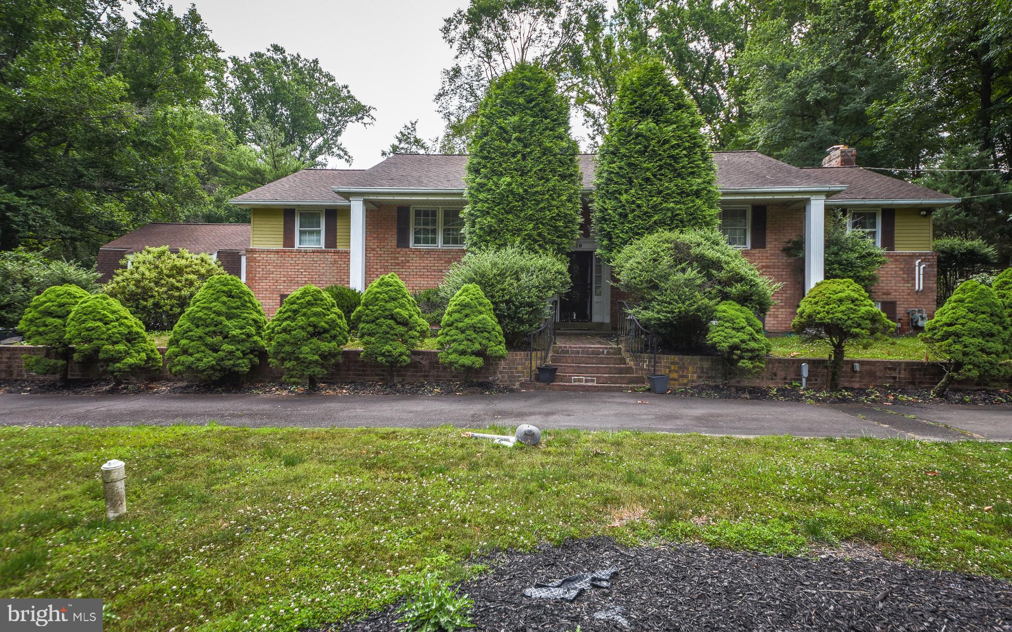 629 Buck Road Holland, PA 18966 - Photo 2 of 57 Gallery Image 2