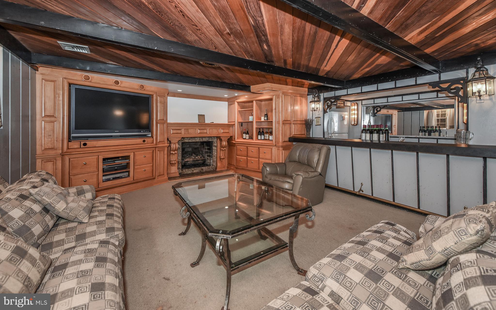 629 Buck Road Holland, PA 18966 - Photo 30 of 57 Gallery Image 30