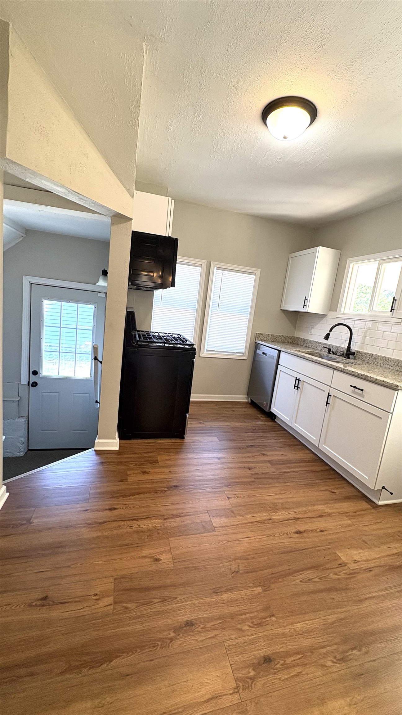 1865 Park Beloit, WI 53511 - Photo 15 of 26