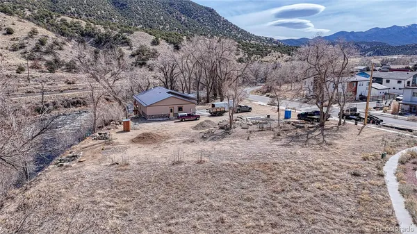 an aerial view of multiple house
