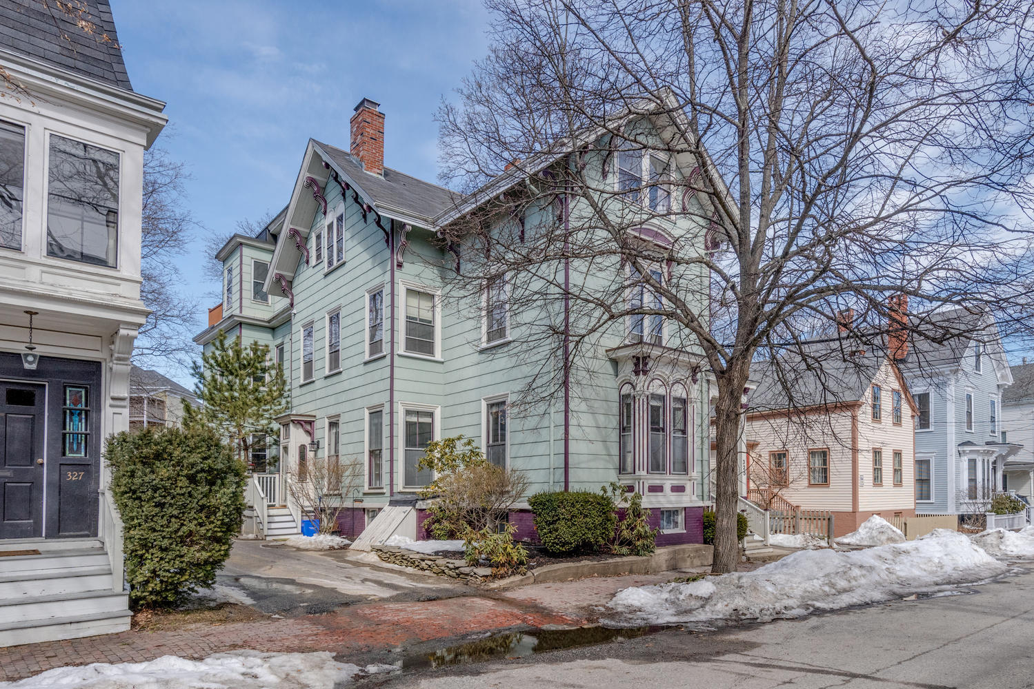 325 Spring Street, Unit 1 Portland, ME 04102 - Photo 2 of 33 325 Spring St Unit 1 Portland-large-001-