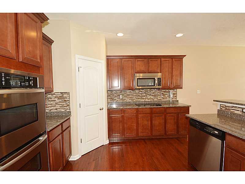 12177 Wolverton Way Fishers, IN 46037 - Photo 6 of 24 Gallery Image 6