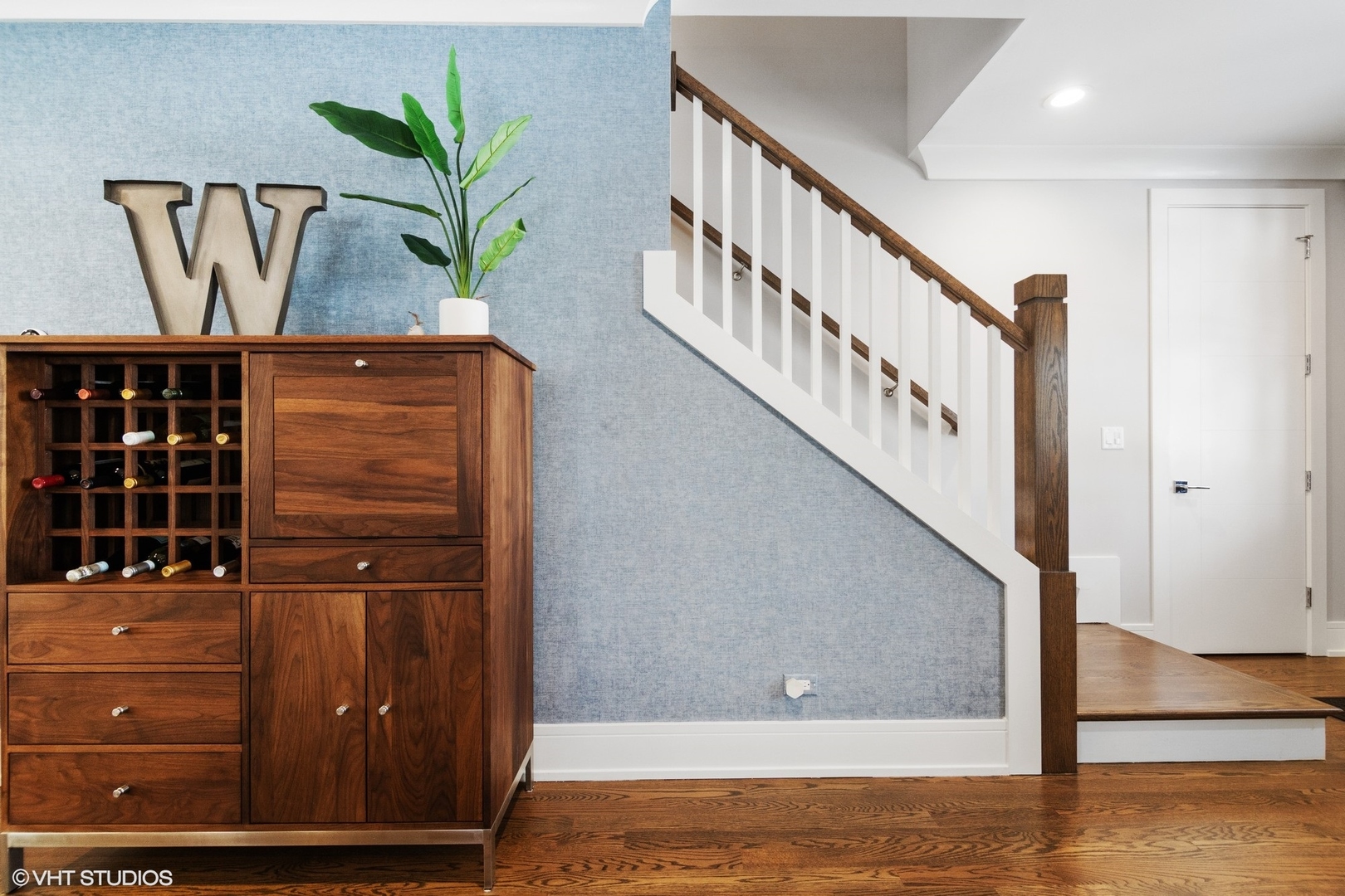 933 Echo Lane Glenview, IL 60025 - Photo 14 of 28 a view of entryway with wooden floor