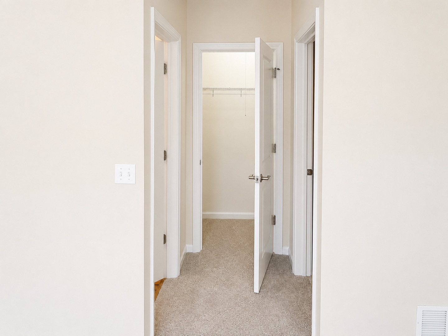 2018 Shermer Road, Unit 2018 Glenview, IL 60026 - Photo 24 of 33