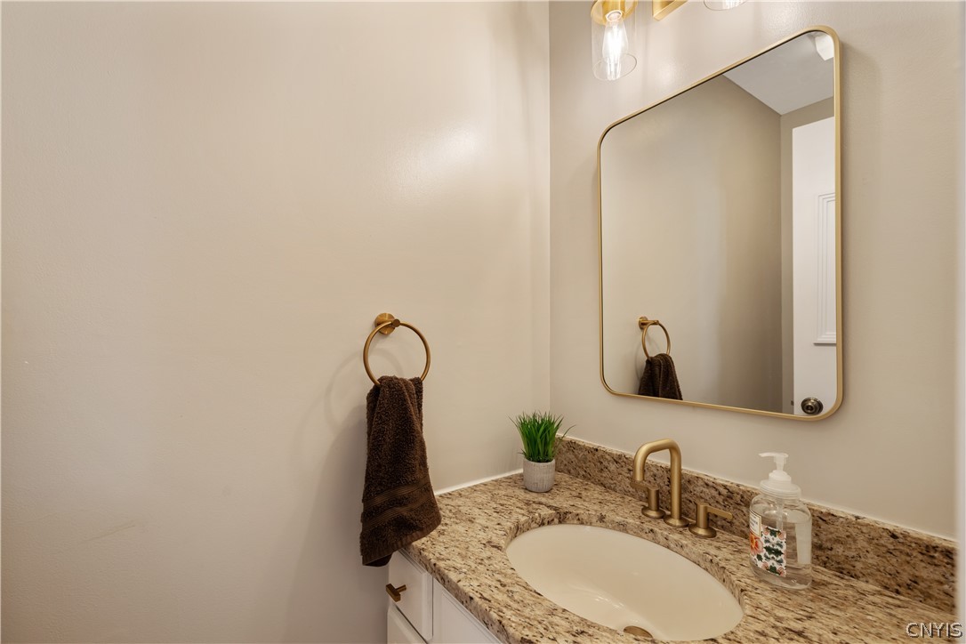 2780 Lyons Road Camillus, NY 13031 - Photo 29 of 46