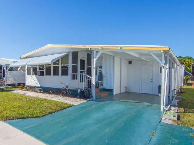 $169,000 | 4800 Southeast Federal Highway, Unit 93, Stuart, FL 34997