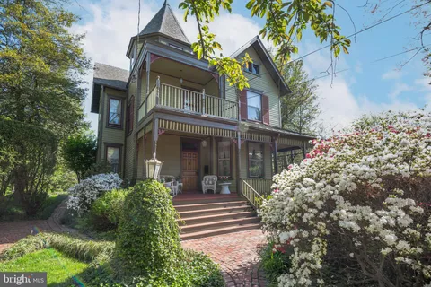 $1,849,000 | 3911 Prospect Street, Kensington, MD 20895