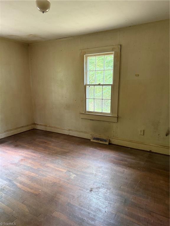8884 Woods Dairy Road Denton, NC 27239 - Photo 6 of 11