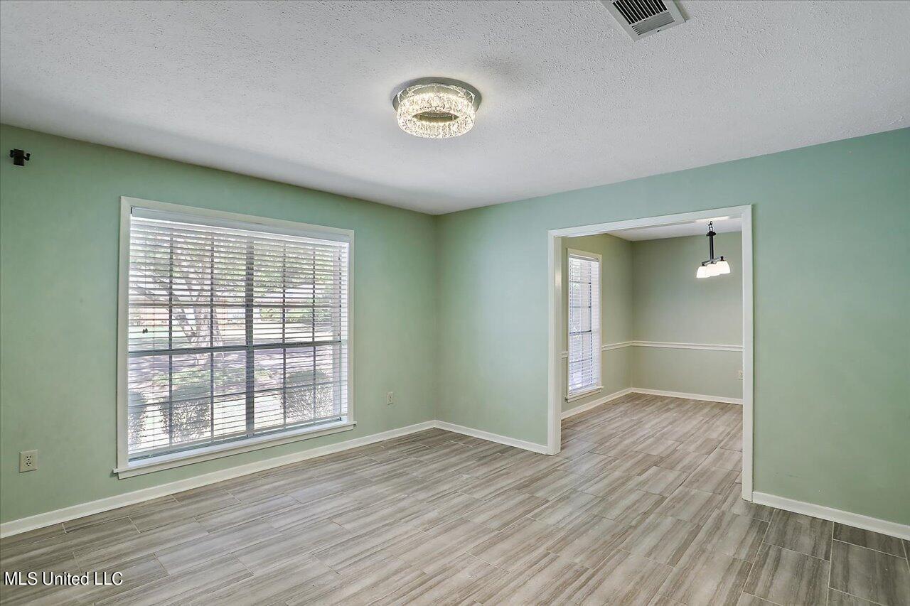 112 Longmeadow Road Brandon, MS 39042 - Photo 18 of 44 19-112 Longmeadow Rd