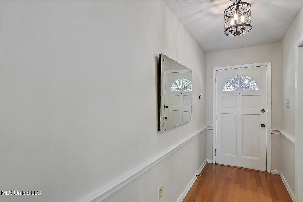 112 Longmeadow Road Brandon, MS 39042 - Photo 5 of 44 05-112 Longmeadow Rd