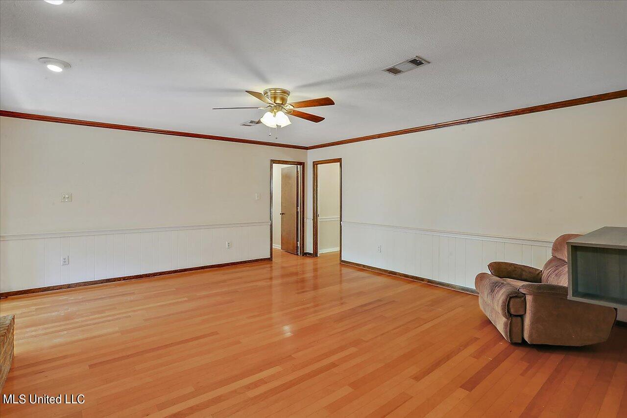 112 Longmeadow Road Brandon, MS 39042 - Photo 7 of 44 07-112 Longmeadow Rd