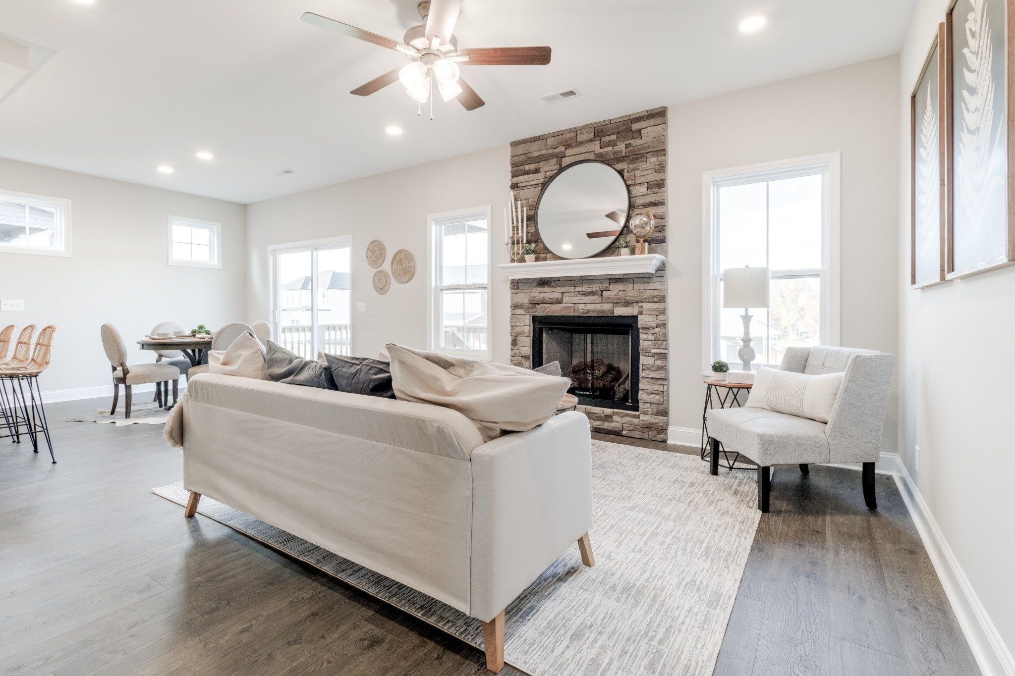 185 Cherry Road Clarksville, TN 37042 - Photo 10 of 55 Gallery Image 10