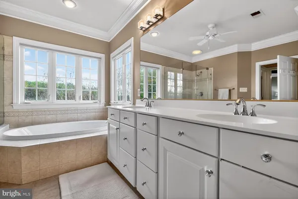 $1,349,990 | 401 Hilton Head Court, Ashton, MD 20861