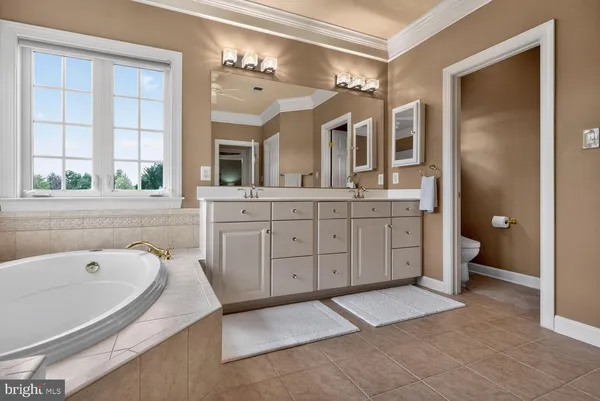 $1,349,990 | 401 Hilton Head Court, Ashton, MD 20861