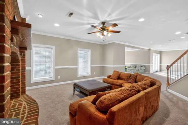 $1,349,990 | 401 Hilton Head Court, Ashton, MD 20861
