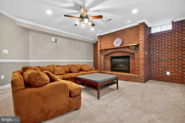 $1,349,990 | 401 Hilton Head Court, Ashton, MD 20861