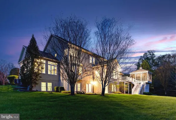 $1,349,990 | 401 Hilton Head Court, Ashton, MD 20861
